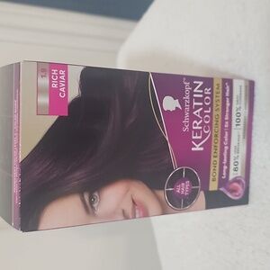 NEW in Box Schwarzkoph Keratin Hair Color Rich Caviar